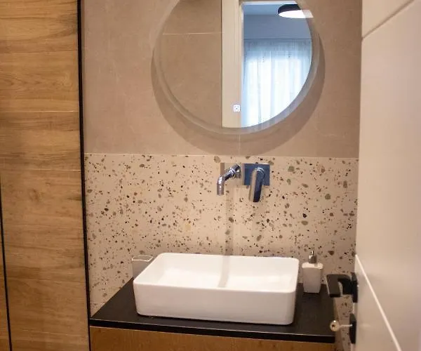 아파트 Downtown *