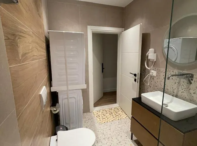 아파트 Downtown *