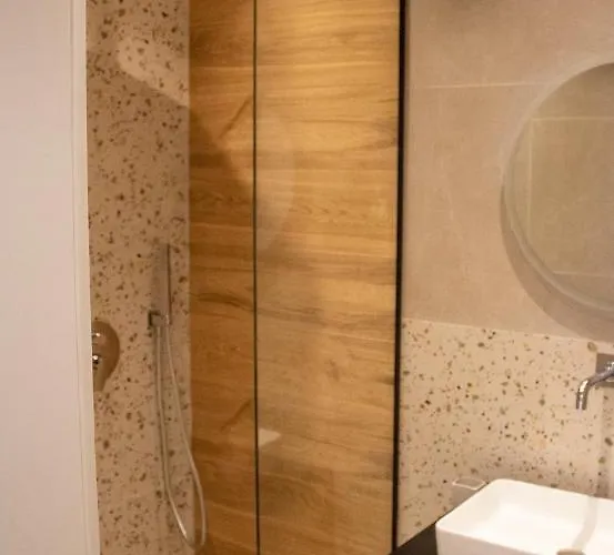 아파트 Downtown *